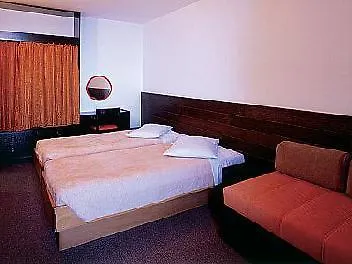 Lanterna Hotel 3*